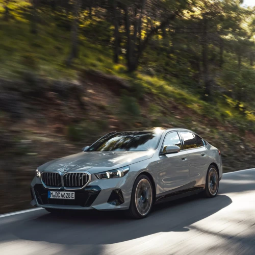 La Nouvelle BMW Série 5: Une Révolution Automobile