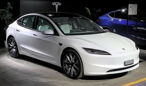 La révolution électrique de Tesla: La Model 3 à la conquête du marché français